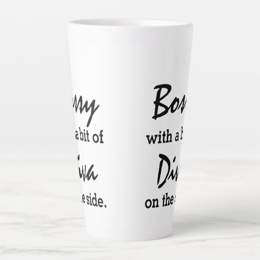 Bossy met een beetje diva Modern Trendy Latte Mok (Voorkant)