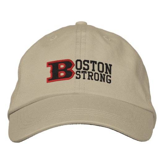 BOSTON B STRONG Geborduurde Pet (Voorkant)