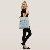 Boston Latitude en lengte Tote Bag (Op model)