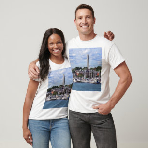 Boston MA - Jachthaven met Bunker Hill Monument T-shirt