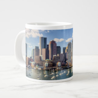Boston skyline van waterfront grote koffiekop