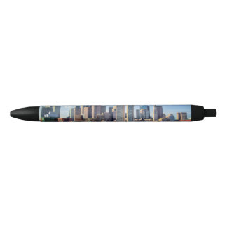 Boston skyline van waterfront zwarte inkt pen