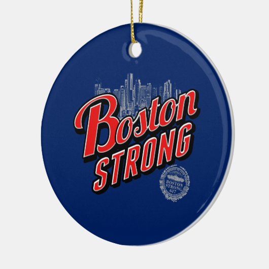Boston Strong op een blauwe decoratie  (Links)