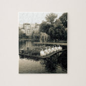 Boston Swan Boats in zwart-wit Legpuzzel (Verticaal)