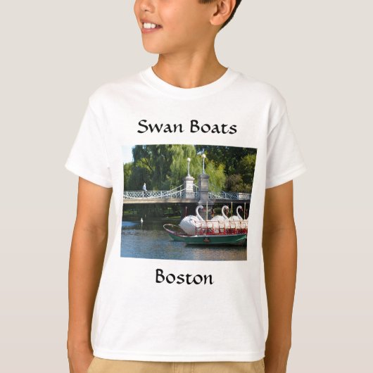 Boston Swan Boats T-Shirt (Voorkant)