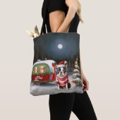 Boston Terrier Caravan Kerstavontuur Tote Bag (Dichtbij)