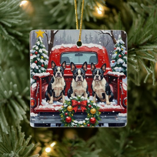 Boston Terrier Christmas Red Truck Holiday Keramisch Ornament (Boom)