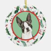 Boston Terrier Dog Red Berry Holly Border Keramisch Ornament (Voorkant)