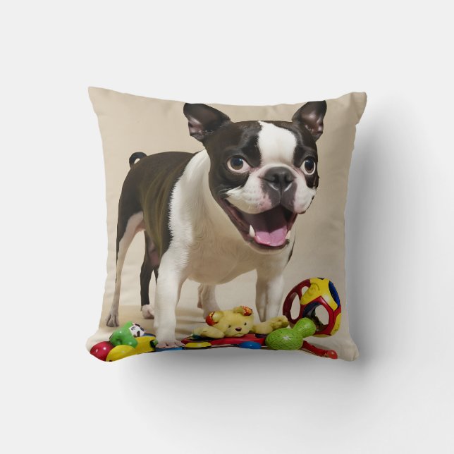 Boston Terrier Dog Spelen met Speelgoed Kussen (Voorkant)