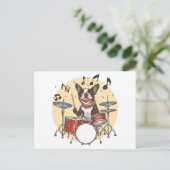 Boston Terrier-hond speelt op drums Briefkaart (Staand voorkant)