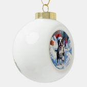 Boston Terrier Kerstfeest Sneeuwscène Keramische Bal Ornament (Links)