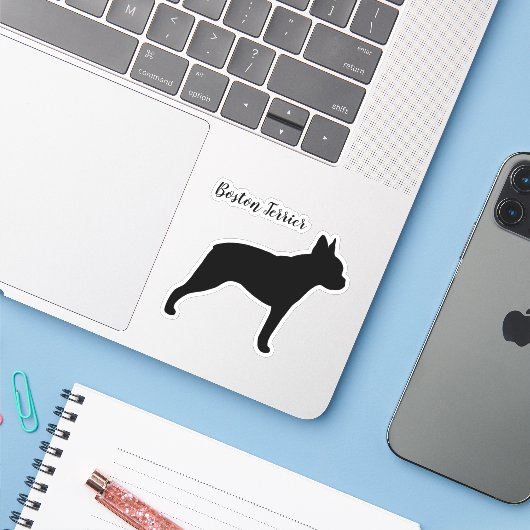 Boston Terrier Silhouet Hondenras Vinyl Sticker (Laptop met iPhone)