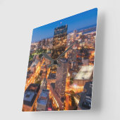 Boston's skyline bij zonsondergang vierkante klok (Hoek)