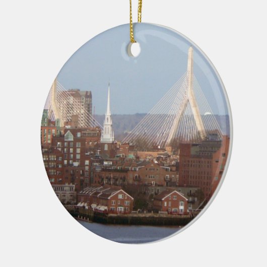 Boston's waterfront met Zakim Bridge Keramisch Ornament (Links)