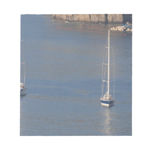 Bot in rust in Sorrento Italië Notitieblok (Voorkant)