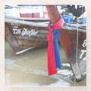 Bot op de strand Phi Phi-eilanden, Thailand Glazen Onderzetter