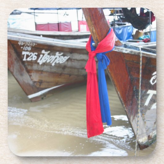 Bot op de strand | Phi Phi-eilanden, Thailand Onderzetter (Voorkant)