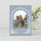 Botanical Arch Garden Dusty Blue Wedding Photo Save The Date (Staand voorkant)