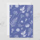 Botanical Crest Periwinkle Monogram Uitnodiging (Achterkant)