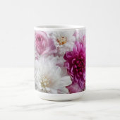 Botanical Floral Artwork on Coffee Cup – Elegant N Koffiemok (Center)
