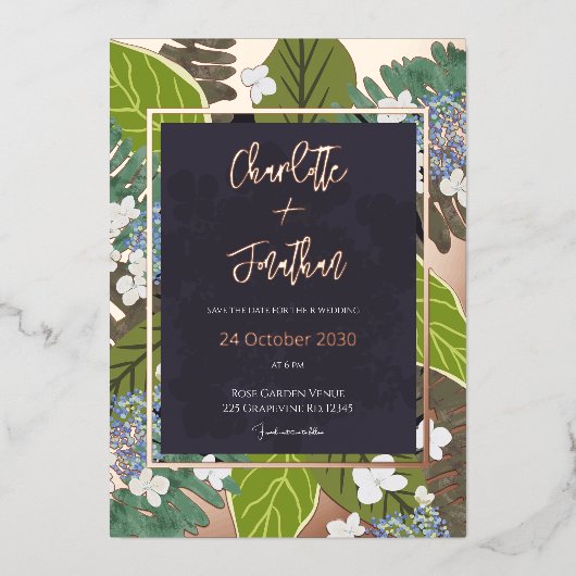 Botanical Leaf and Hydrangea Petals Save The Date Folie Uitnodiging (Voorkant)