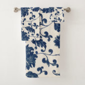 botanisch blauw + wit bloemenmotief bad handdoek (Insitu)