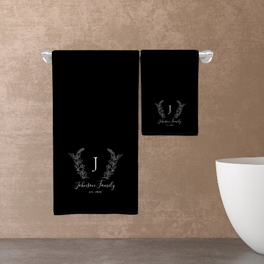 Botanisch monogram elegante familienaam zwart bad handdoek