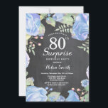 Botanische Blauwe Bloemen Verrassing 80ste Verjaar Kaart<br><div class="desc">Botanical Blue Floral Surprise 80th Birthday Invitation. Floral Rozen Pioenenrozen Verjaardagsuitnodiging voor Vrouwen. Waterverf bloemen. Elegant Roos en Peony Flowers. Verjaardag voor volwassenen. Achtergrond schoolbord. Zwart-Wit. 13e 15e 16e 18e 20e 21e 30e 40e 50e 60e 70e 80e 90e 100e, Alle leeftijden. Voor verdere aanpassing klikt u op de knop "Aanpassen"...</div>