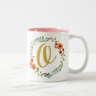 Botanische bloemenkrans goud monogram Initiaal O Tweekleurige Koffiemok
