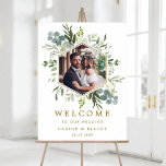 Botanische Green Gold Hexagon Foto Weddenschap Wel Poster<br><div class="desc">Dit trouwwelkomstteken (poster) bevat geschilderde waterverf eucalyptus,  groene bladeren en een foto met een faux gouden hexagon lijst. Voor meer geavanceerde aanpassingen van dit ontwerp,  gelieve te klikken "aanpassen verder"verbinding. Overeenkomende objecten zijn ook beschikbaar.</div>
