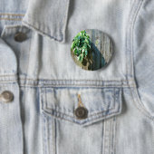 Botanische groene kruiden distressed houtnerf ronde button 5,7 cm (In situ)