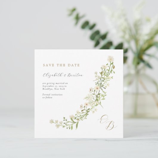 Botanische ivoor Gold Wilde Flowers Monogram Wedde Save The Date (Staand voorkant)