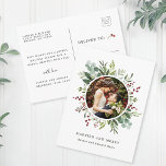 Botanische kerstgroenmars en pretfoto's briefkaart<br><div class="desc">Deze foto kerst | Vakantige briefkaarten zijn geschilderd met eucalyptus,  groene bladeren,  rode bessen,  pijnboomtakken met een cirkelfoto. Voor meer geavanceerde aanpassing van dit ontwerp,  te klikken gelieve de "pas verder"verbinding aan. Overeenkomende objecten zijn ook beschikbaar.</div>