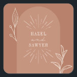 Botanische lijn Kunstschrift Terracotta Wedding Vierkante Sticker<br><div class="desc">Eenvoudige lijnkunst met manuscript,  de namen van het paar over terracotta achtergrond met boog.</div>
