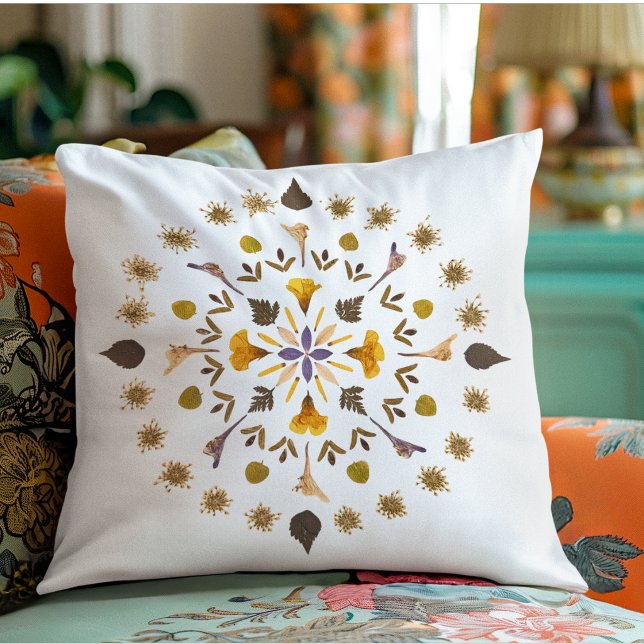 Botanische Mandala Persgedrukte Bloem Kunstwerk Kussen (Creator heeft geüpload)