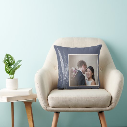 Botanische Marine Gepersonaliseerde Trouwpaar Foto Kussen (Stoel)