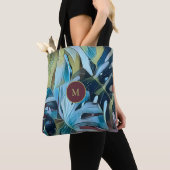 Botanische Moody Blue Monstera Leaves met Monogram Tote Bag (Dichtbij)