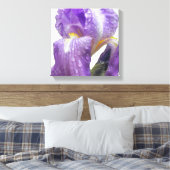 Botanische Paarse irisfoto Canvas Afdruk (Insitu (Slaapkamer))