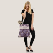  Botanische Pensioengeschenken voor Moeder Violet Tote Bag (Op model)