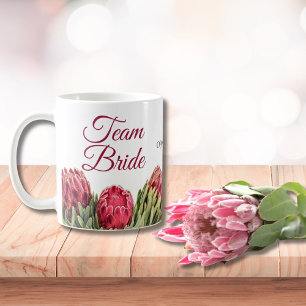 Botanische Roze Protea Bloemstuk Cadeaekoffie Koffiemok