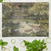 Botanische scène van zwanen in een Engelse tuin Theedoek (Gevouwen)