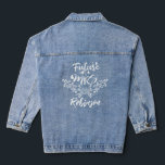 Botanische Toekomst Mrs Vrijgezellenfeest Gift Denim Jacket<br><div class="desc">Het klassieke spijkerjasje met een modern "Future Mrs" kalligrafiescript omringd met trouwring en harten,  waaronder een botanisch bloemboeket,  maakt het perfecte huwelijkscadeau en aandenken voor de prachtige bruid-tot-bruid.</div>