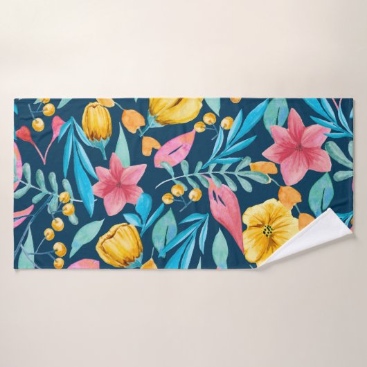 Botanische waterverf: bloemen, bladeren ornament. badhanddoek (Badhanddoek)