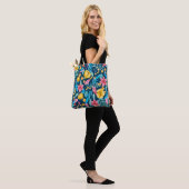 Botanische waterverf: bloemen, bladeren ornament. tote bag (Op model)