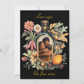 Botanische wijnfles, liefde leeftijden als goede w feestdagenkaart (Voorkant)