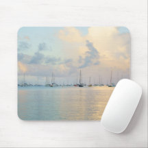 Boten in een baai, dromerige pastel Caribisch gebi