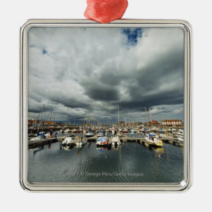 Boten in een haven metalen ornament