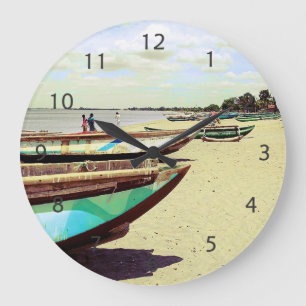 Boten op Tropisch Strand Grote Klok