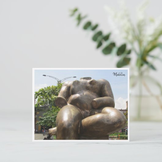 botero zonder kop briefkaart (Staand voorkant)