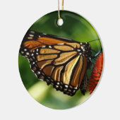 Botervlieg dicht keramisch ornament (Links)